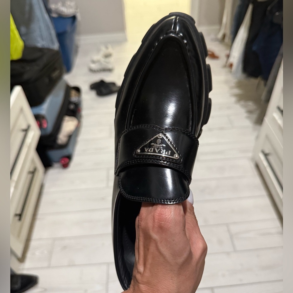 Prada Monolith Pointy women shoes - Picture 5 of 11